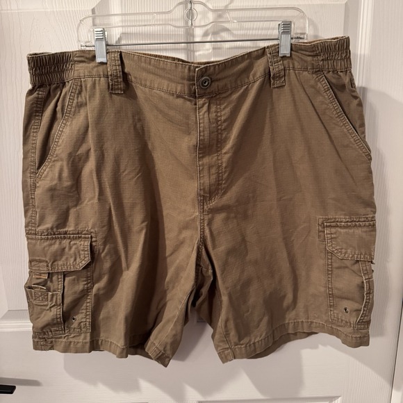 Red‎ Head Cargo Shorts Mens 42 Green Rip Stop Outdoor Hike Fish Trail Guide 42x8 - Picture 1 of 8